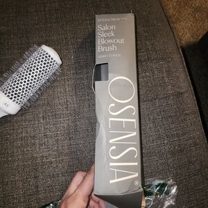 Osensia Salon Sleek Blowout Brush